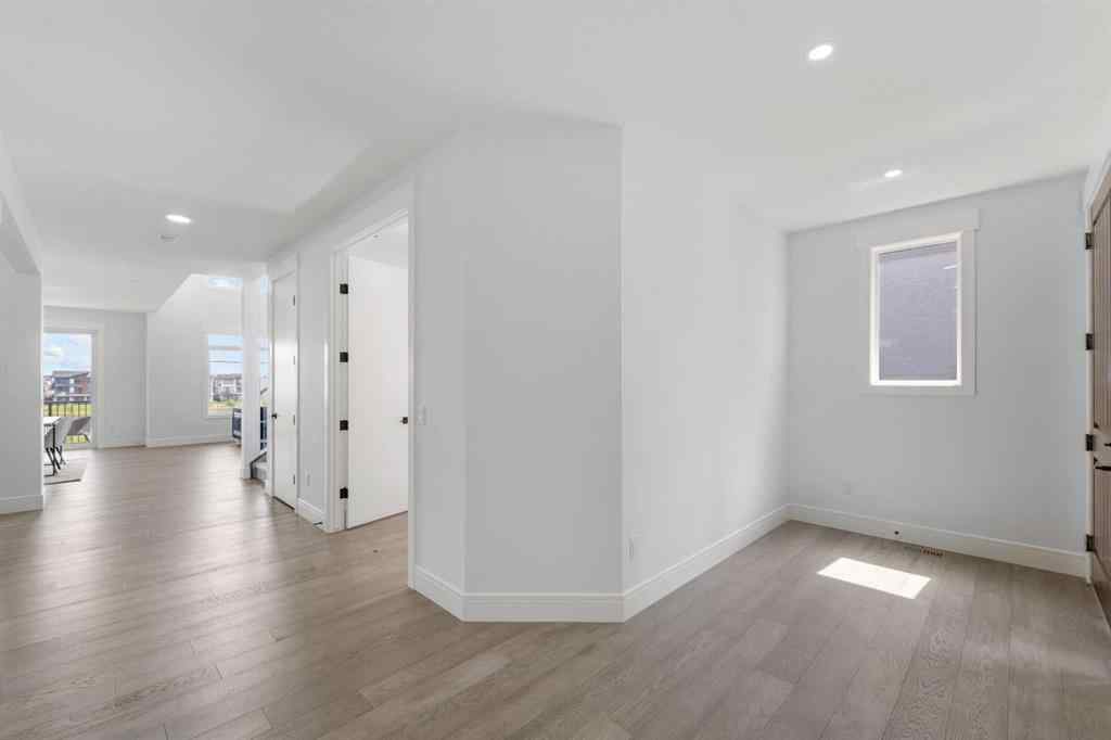 MLS® A2238547 - 33 Waterford Terrace  in Waterford Chestermere, Residential