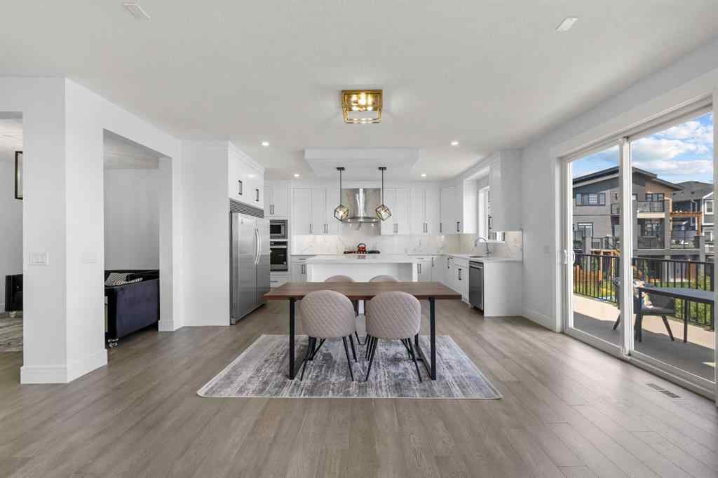 MLS® A2238547 - 33 Waterford Terrace  in Waterford Chestermere, Residential