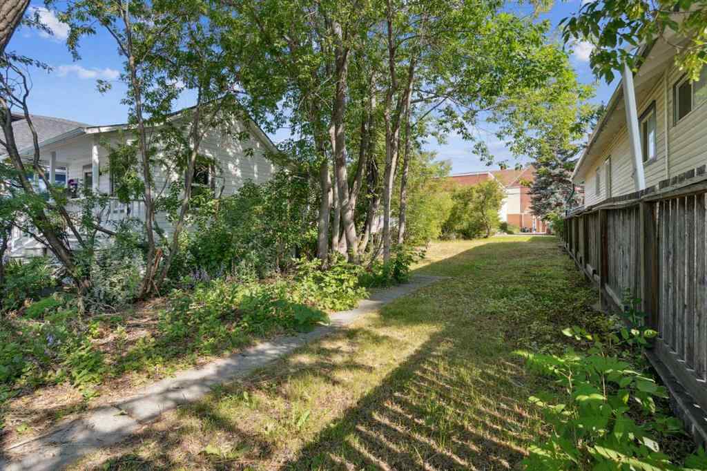 MLS® A2238548 - 206 12 Avenue NW in Crescent Heights Calgary, Land