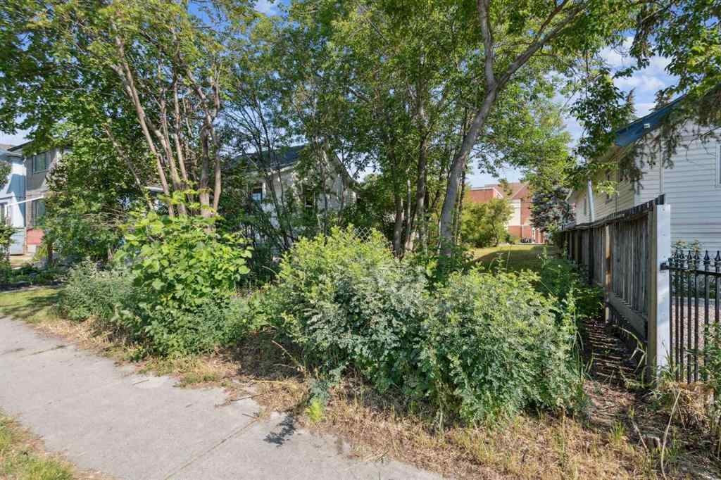 MLS® A2238548 - 206 12 Avenue NW in Crescent Heights Calgary, Land