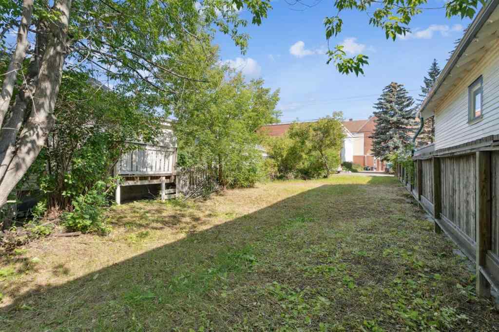 MLS® A2238548 - 206 12 Avenue NW in Crescent Heights Calgary, Land