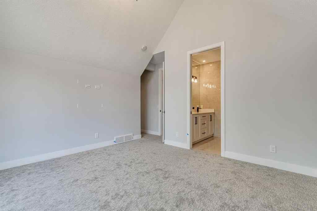 MLS® A2238554 - 3729 Richmond Road SW in Killarney/Glengarry Calgary, Residential