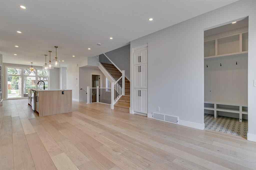 MLS® A2238554 - 3729 Richmond Road SW in Killarney/Glengarry Calgary, Residential