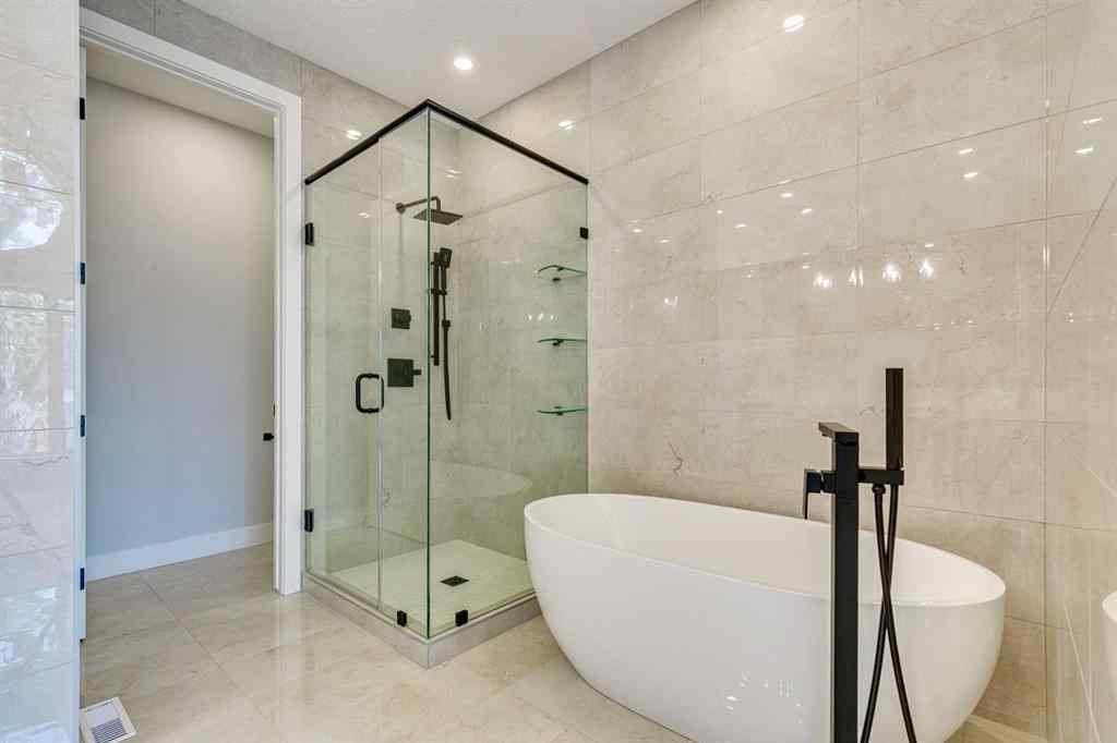MLS® A2238554 - 3729 Richmond Road SW in Killarney/Glengarry Calgary, Residential