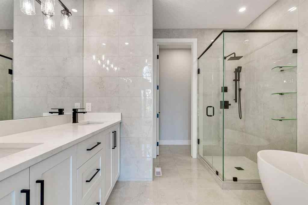 MLS® A2238554 - 3729 Richmond Road SW in Killarney/Glengarry Calgary, Residential