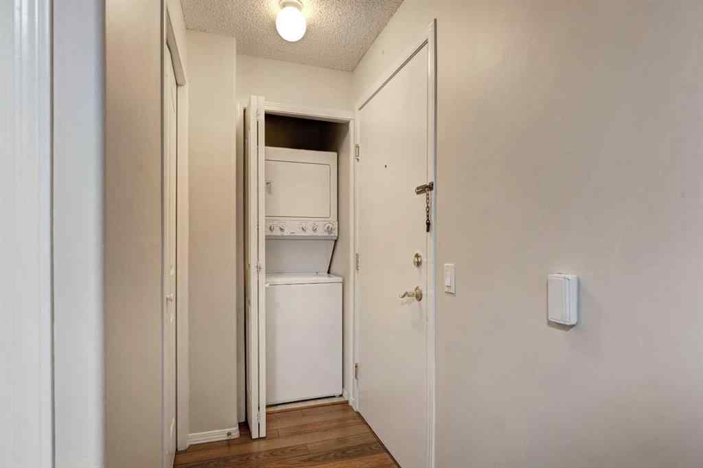 MLS® A2238555 - 3211 Millrise Point SW in Millrise Calgary, Residential