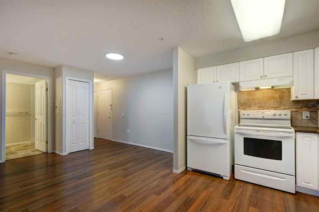 MLS® A2238555 - 3211 Millrise Point SW in Millrise Calgary, Residential