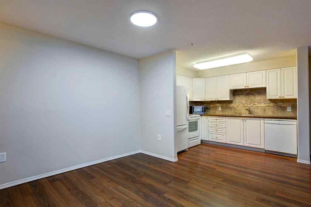 MLS® A2238555 - 3211 Millrise Point SW in Millrise Calgary, Residential