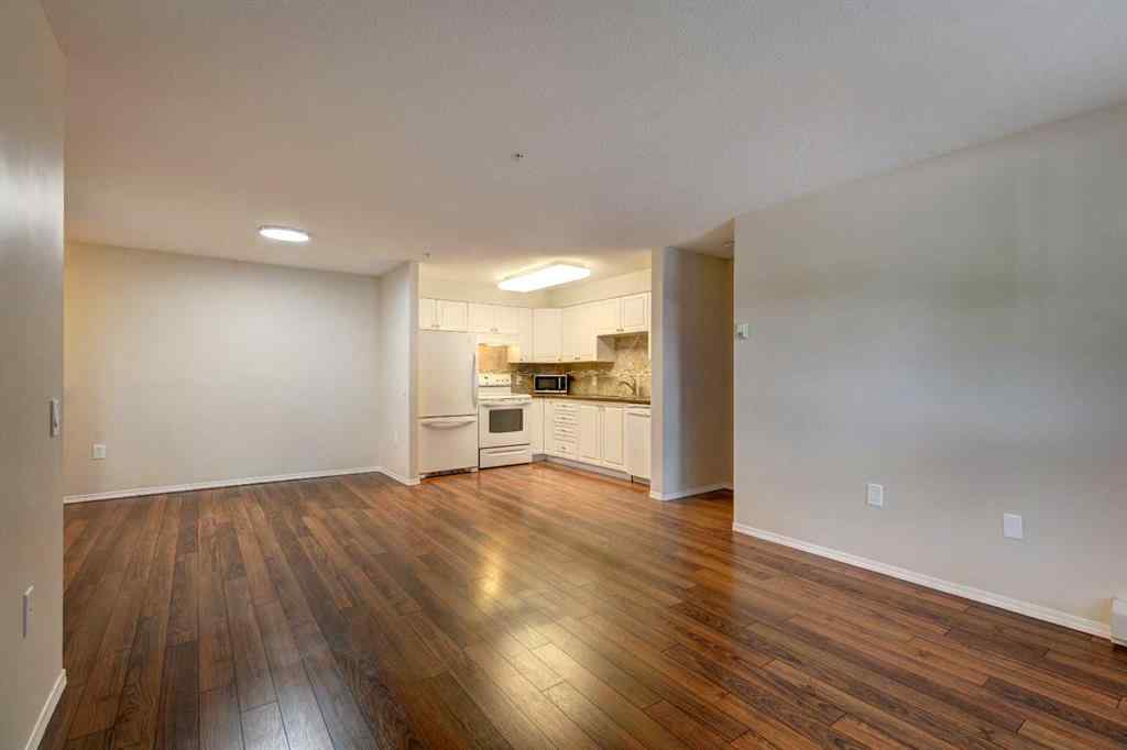 MLS® A2238555 - 3211 Millrise Point SW in Millrise Calgary, Residential