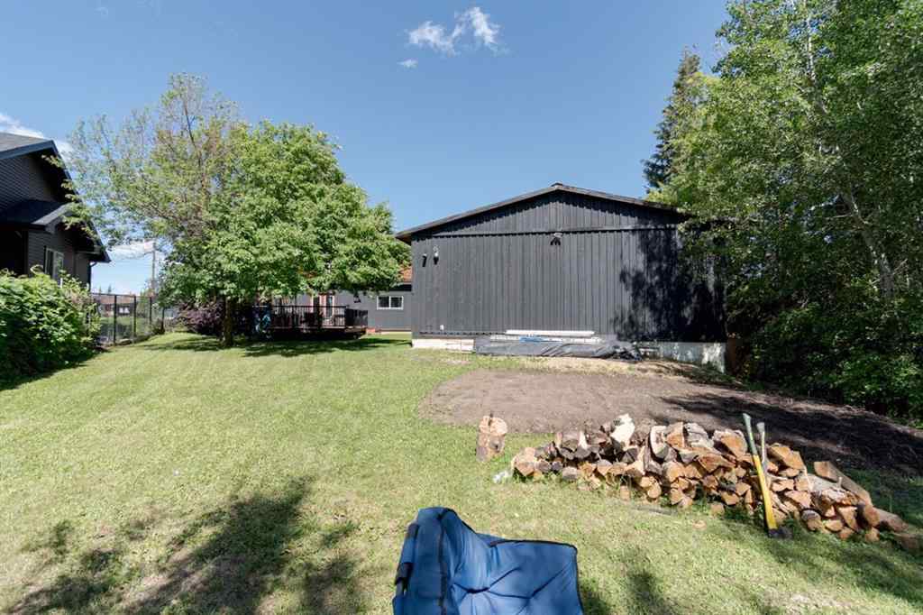 MLS® A2238561 - 49 Poplar Crescent  in Gregoire Lake Gregoire Lake Estates, Residential