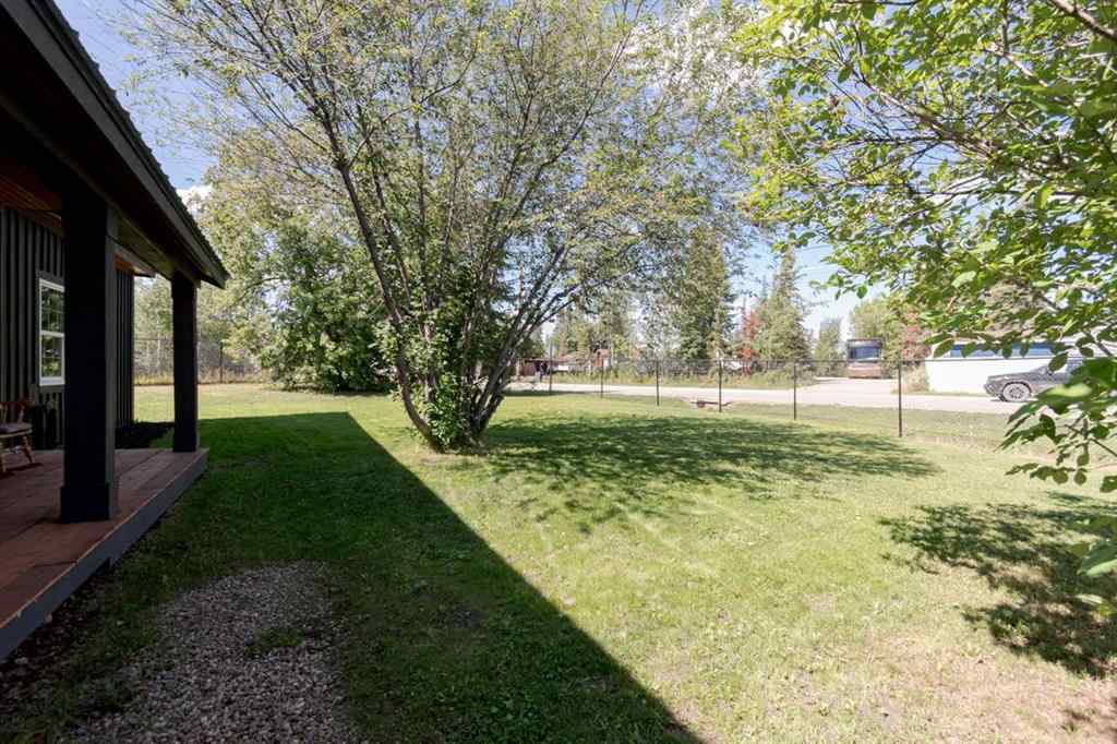 MLS® A2238561 - 49 Poplar Crescent  in Gregoire Lake Gregoire Lake Estates, Residential