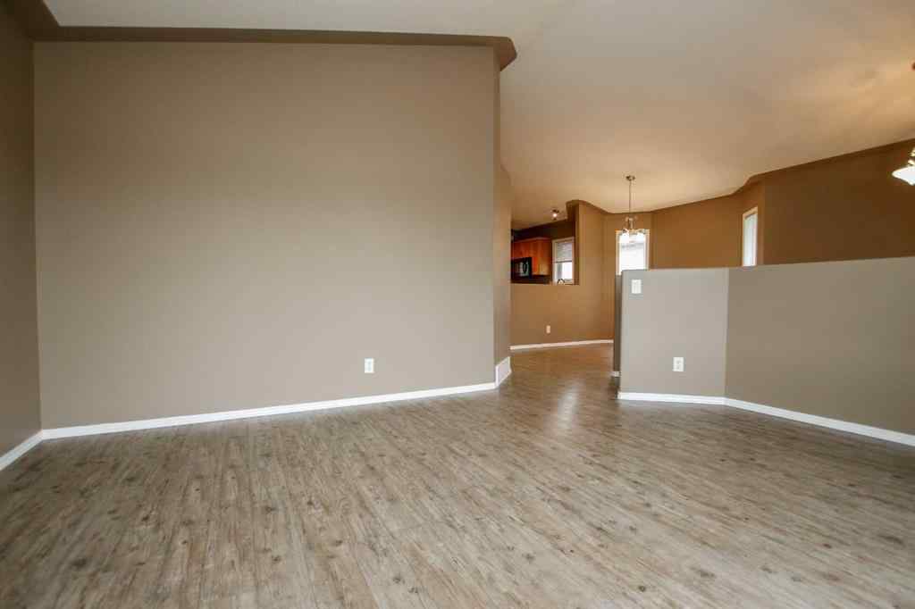 MLS® A2238568 - 27 Inkster Close  in Inglewood West Red Deer, Residential