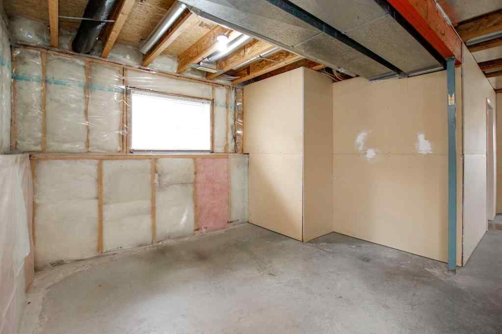 MLS® A2238568 - 27 Inkster Close  in Inglewood West Red Deer, Residential