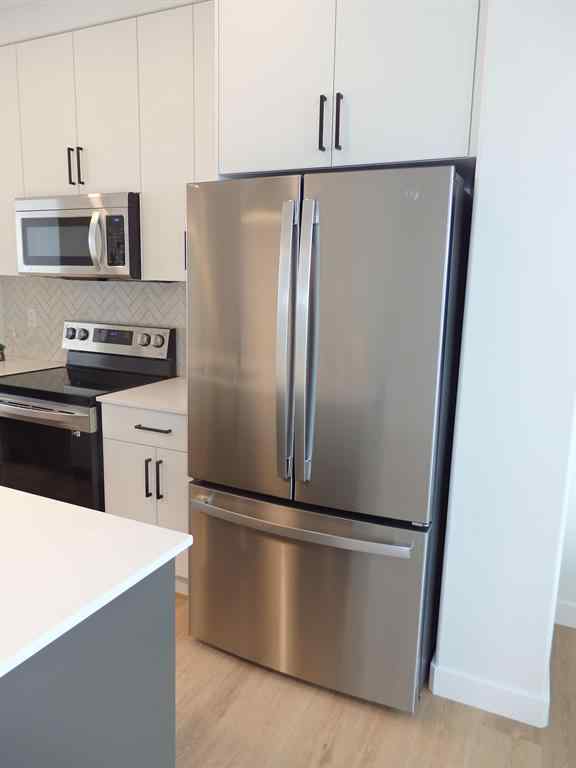 MLS® A2238579 - 42 Irvin Way  in Iron Gate Sylvan Lake, Residential