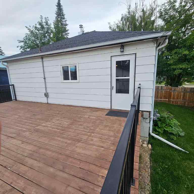 MLS® A2238589 - 4729 9 Avenue   in Edson Edson, Residential