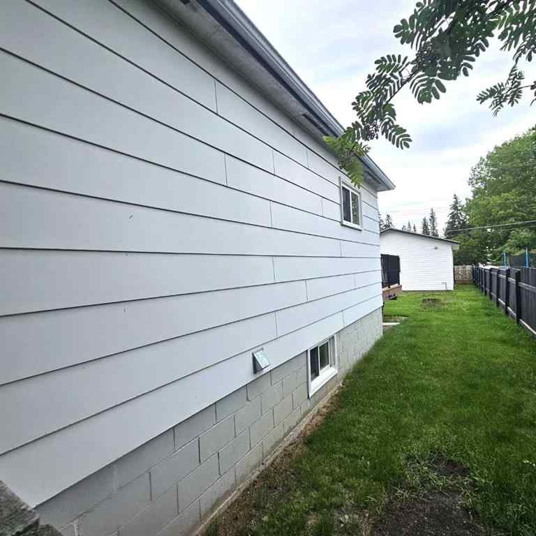 MLS® A2238589 - 4729 9 Avenue   in Edson Edson, Residential