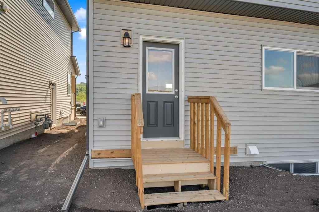 MLS® A2238594 - 578 Wolf Willow Boulevard SE in Wolf Willow Calgary, Residential