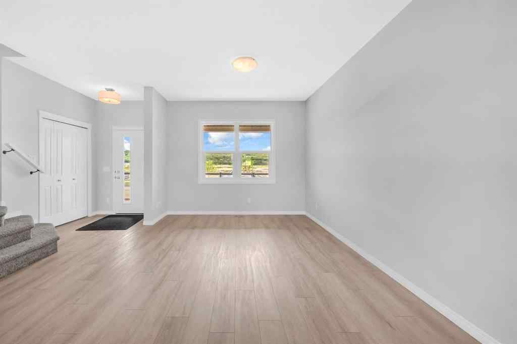 MLS® A2238594 - 578 Wolf Willow Boulevard SE in Wolf Willow Calgary, Residential