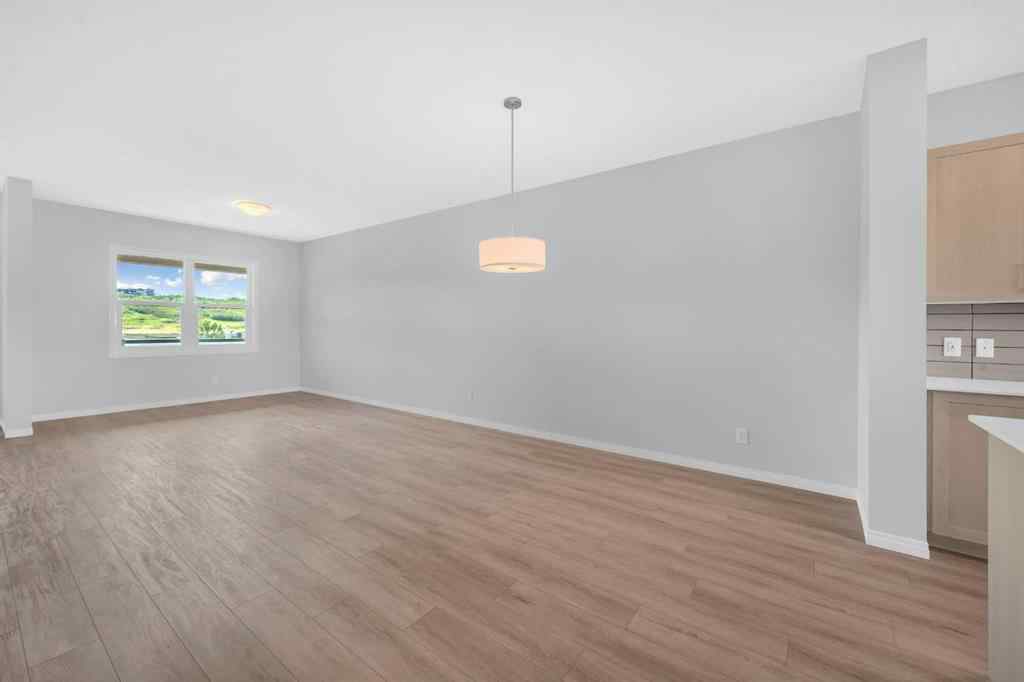 MLS® A2238594 - 578 Wolf Willow Boulevard SE in Wolf Willow Calgary, Residential