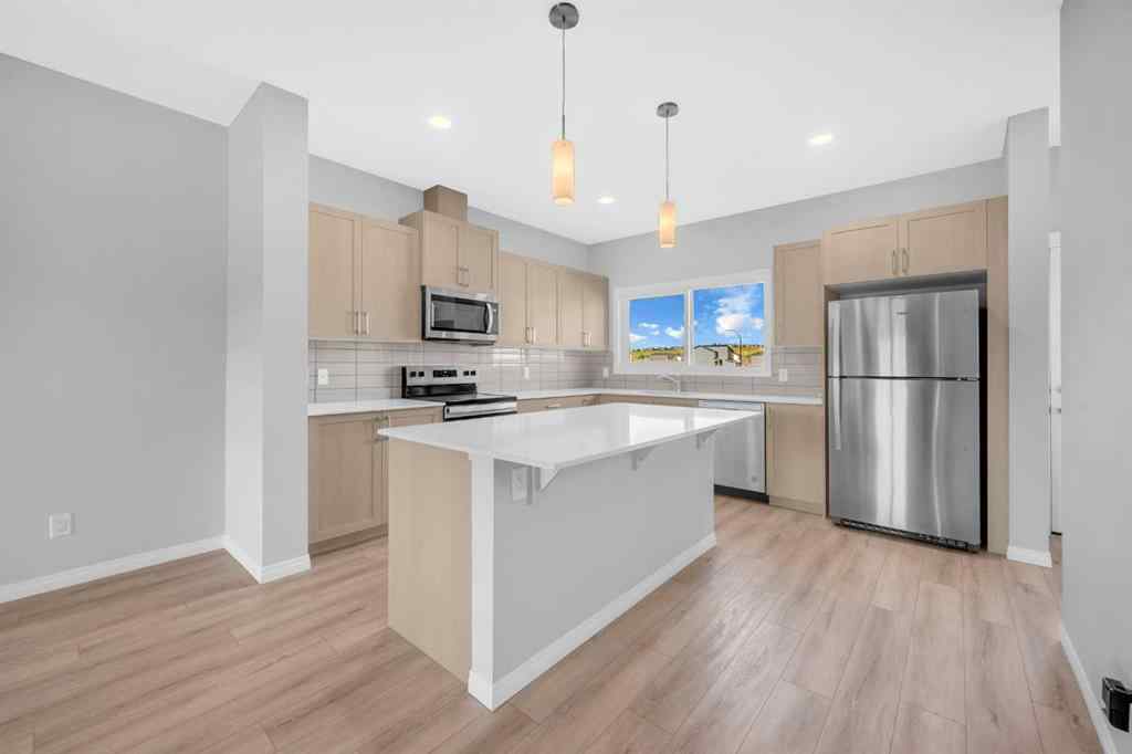 MLS® A2238594 - 578 Wolf Willow Boulevard SE in Wolf Willow Calgary, Residential