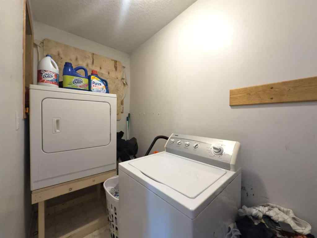 MLS® A2238595 - 13205 15 Avenue  in NONE Blairmore, Residential