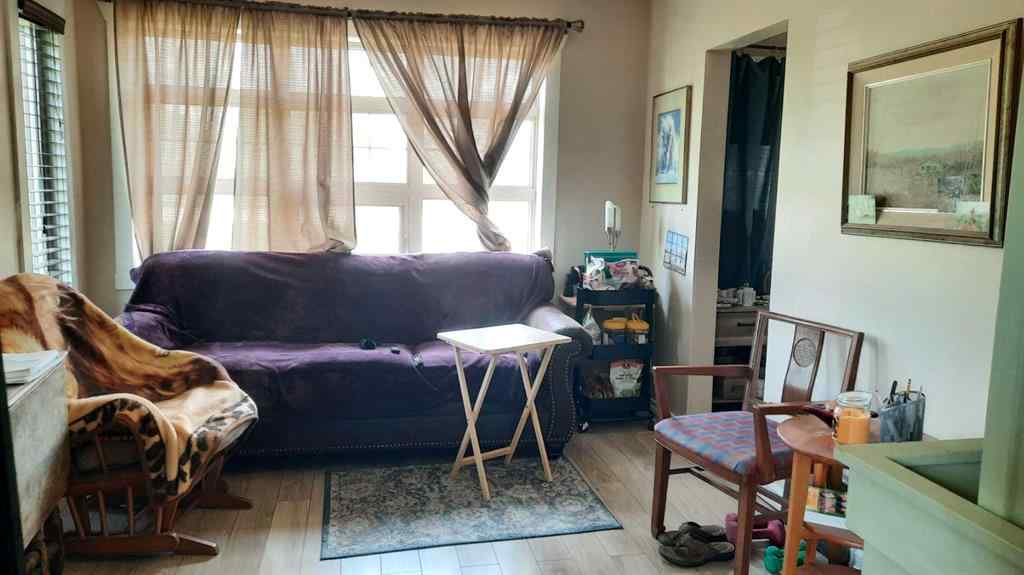 MLS® A2238601 - 261 1 Avenue  in East Coulee Drumheller, Residential
