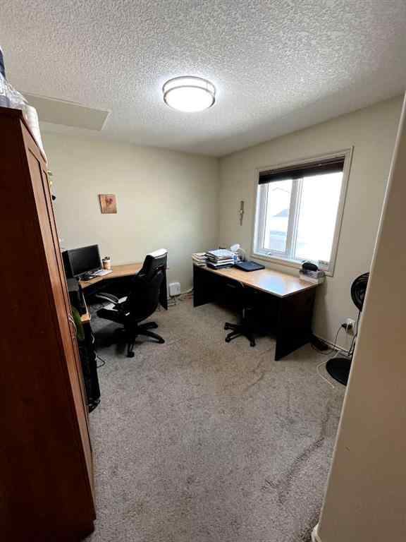 MLS® A2238604 - 226 Gateway Manor S in Southgate Lethbridge, Residential