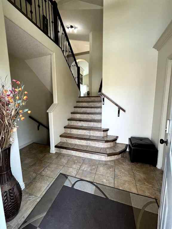 MLS® A2238604 - 226 Gateway Manor S in Southgate Lethbridge, Residential