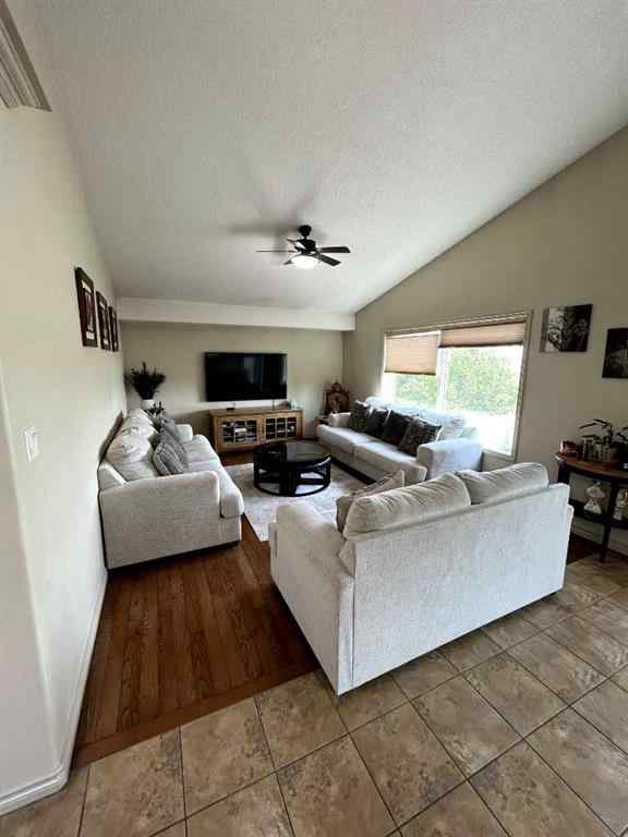 MLS® A2238604 - 226 Gateway Manor S in Southgate Lethbridge, Residential