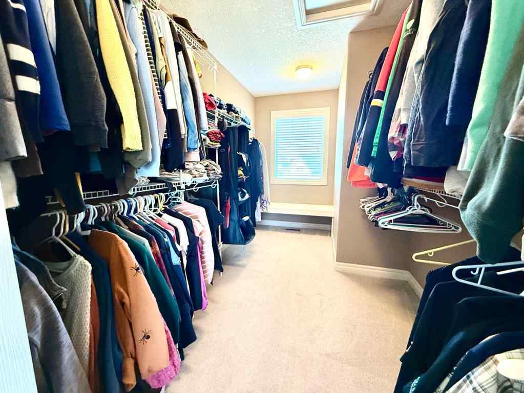 MLS® A2238605 - 215 Hawkmere Road  in Westmere Chestermere, Residential