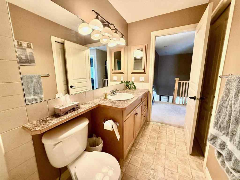 MLS® A2238605 - 215 Hawkmere Road  in Westmere Chestermere, Residential