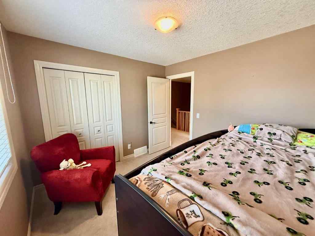 MLS® A2238605 - 215 Hawkmere Road  in Westmere Chestermere, Residential