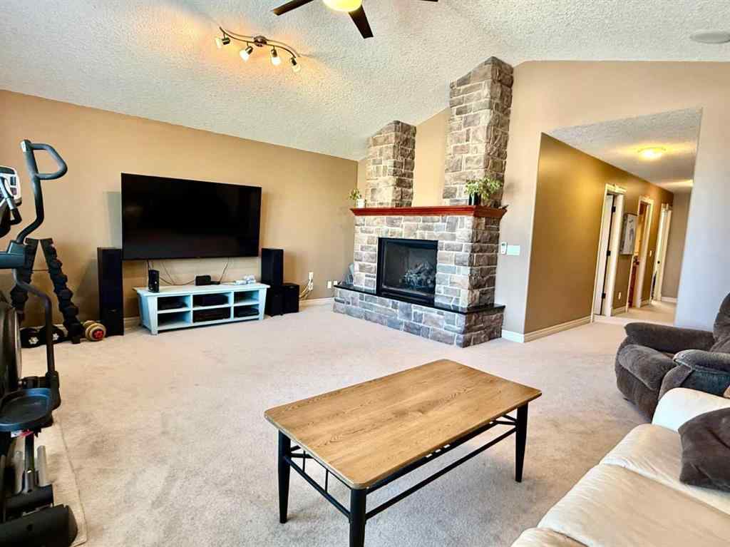 MLS® A2238605 - 215 Hawkmere Road  in Westmere Chestermere, Residential