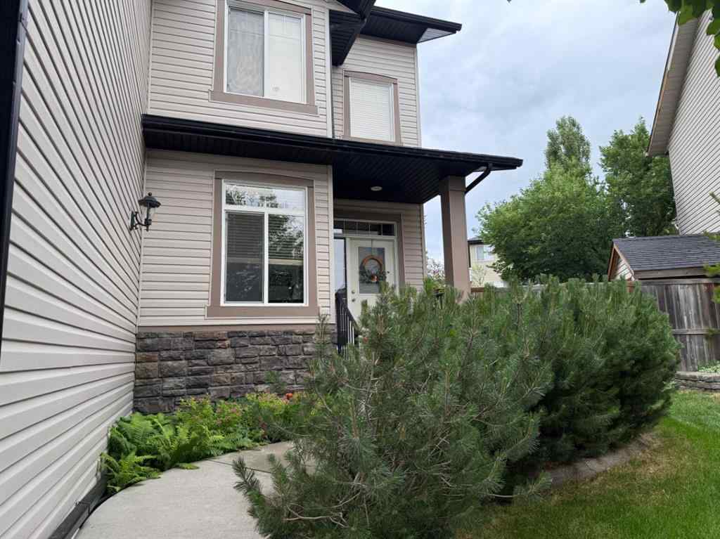 MLS® A2238605 - 215 Hawkmere Road  in Westmere Chestermere, Residential