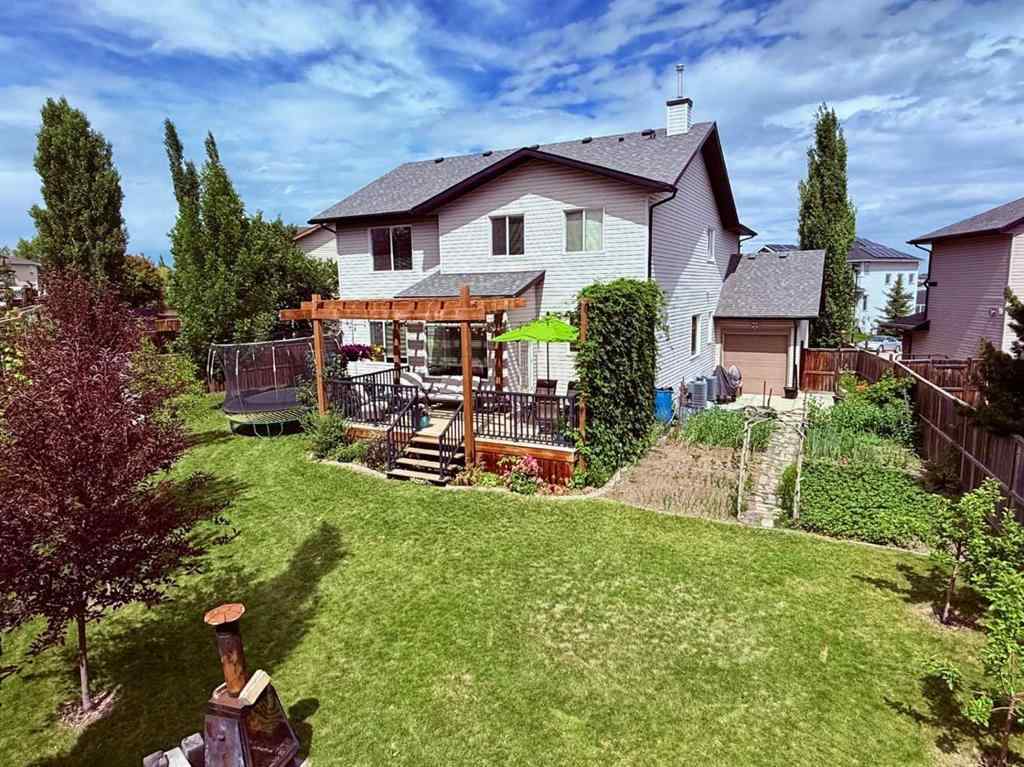 MLS® A2238605 - 215 Hawkmere Road  in Westmere Chestermere, Residential