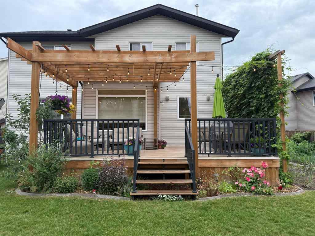 MLS® A2238605 - 215 Hawkmere Road  in Westmere Chestermere, Residential