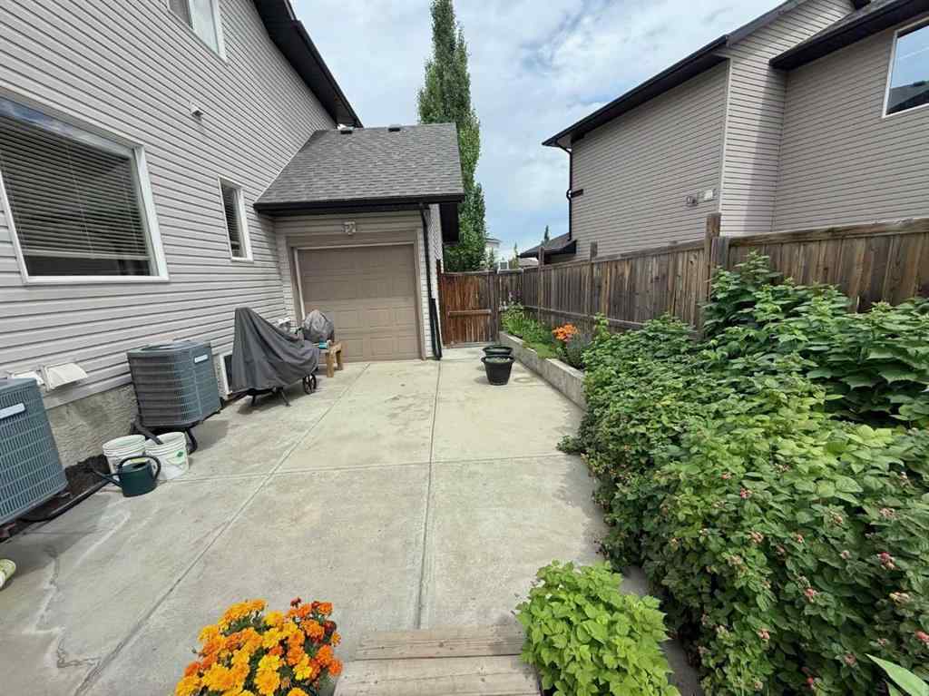 MLS® A2238605 - 215 Hawkmere Road  in Westmere Chestermere, Residential