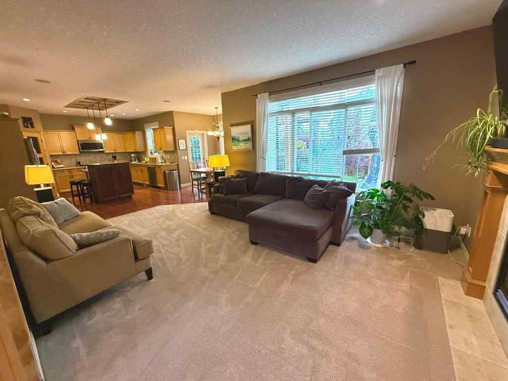 MLS® A2238605 - 215 Hawkmere Road  in Westmere Chestermere, Residential