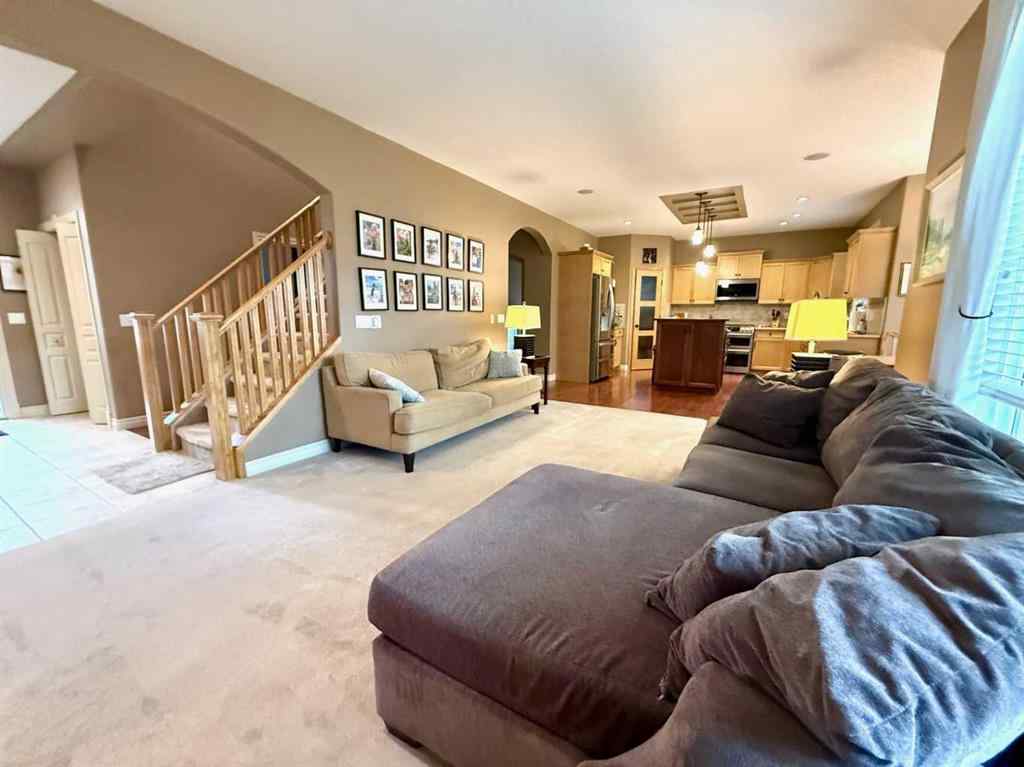 MLS® A2238605 - 215 Hawkmere Road  in Westmere Chestermere, Residential