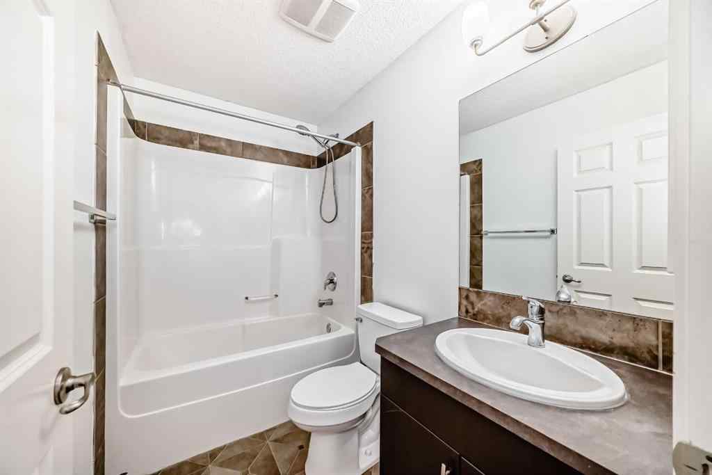 MLS® A2238609 - 24 Sunset Link  in Sunset Ridge Cochrane, Residential
