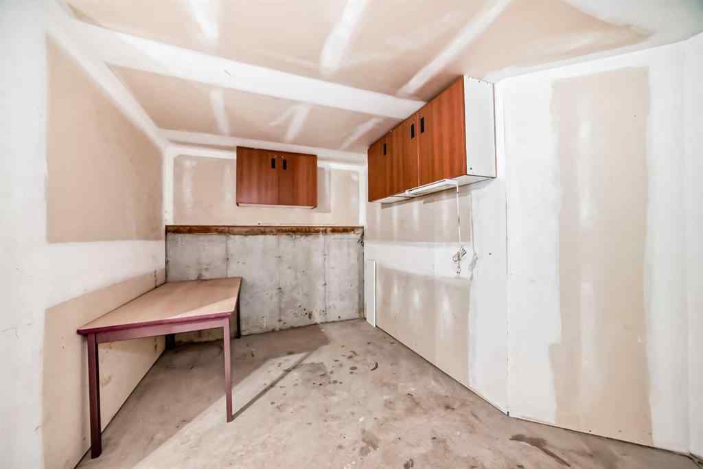 MLS® A2238615 - 101 Indigo Lane  in Rainbow Falls Chestermere, Residential