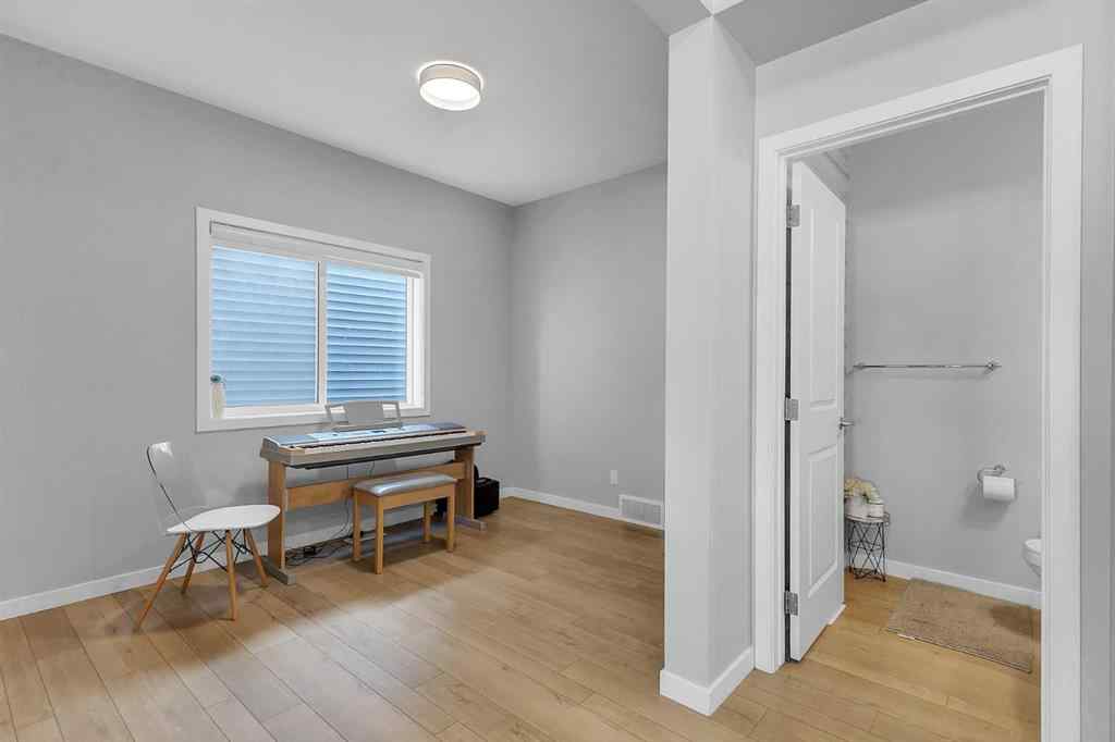 MLS® A2238622 - 672 Walgrove Boulevard SE in Walden Calgary, Residential