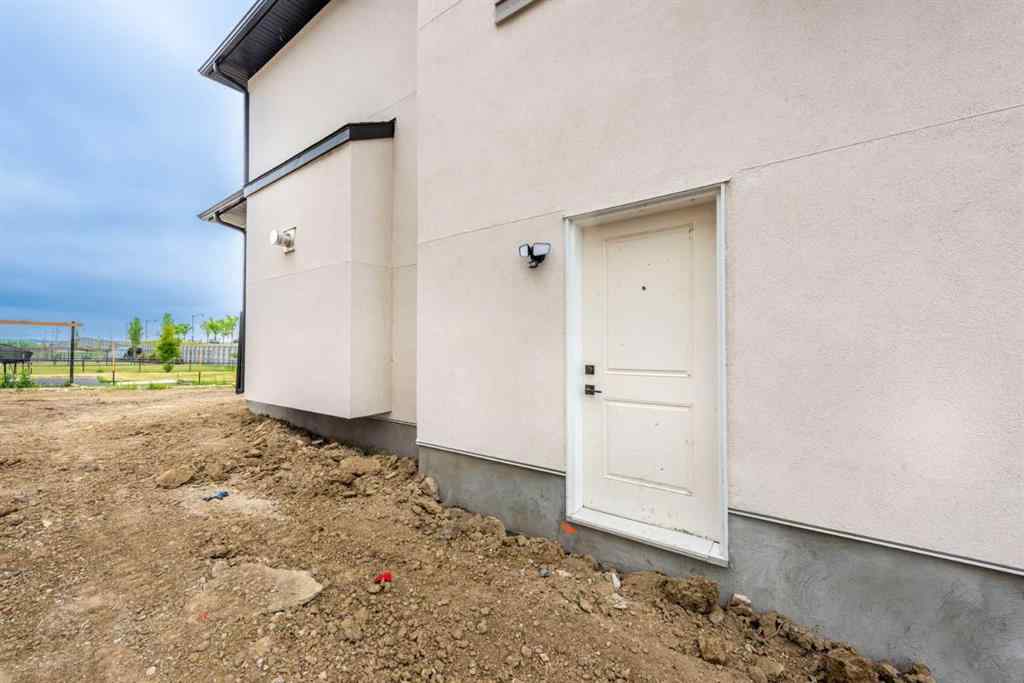 MLS® A2238632 - 26 Cimarron Estates Gate  in Cimarron Estates Okotoks, Residential