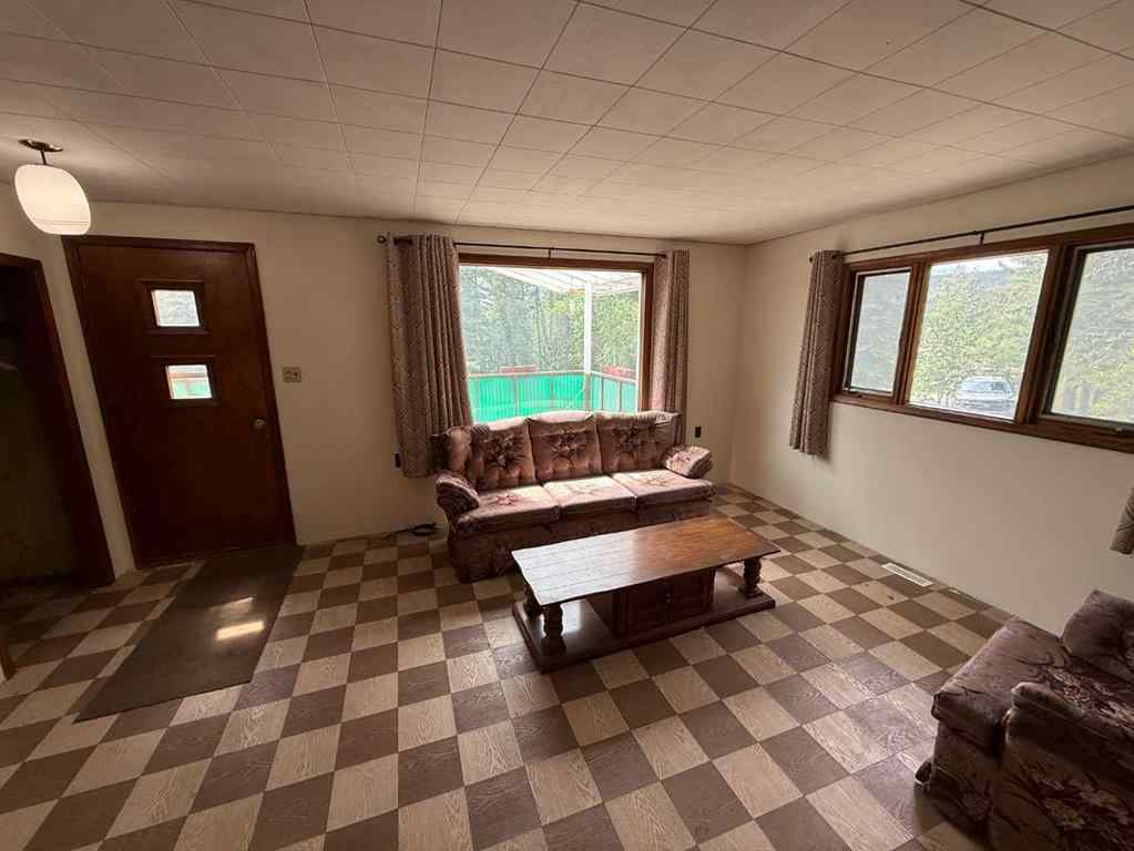 MLS® A2238633 - 50519 Highway 16 E   in NONE Rural Yellowhead County, Residential