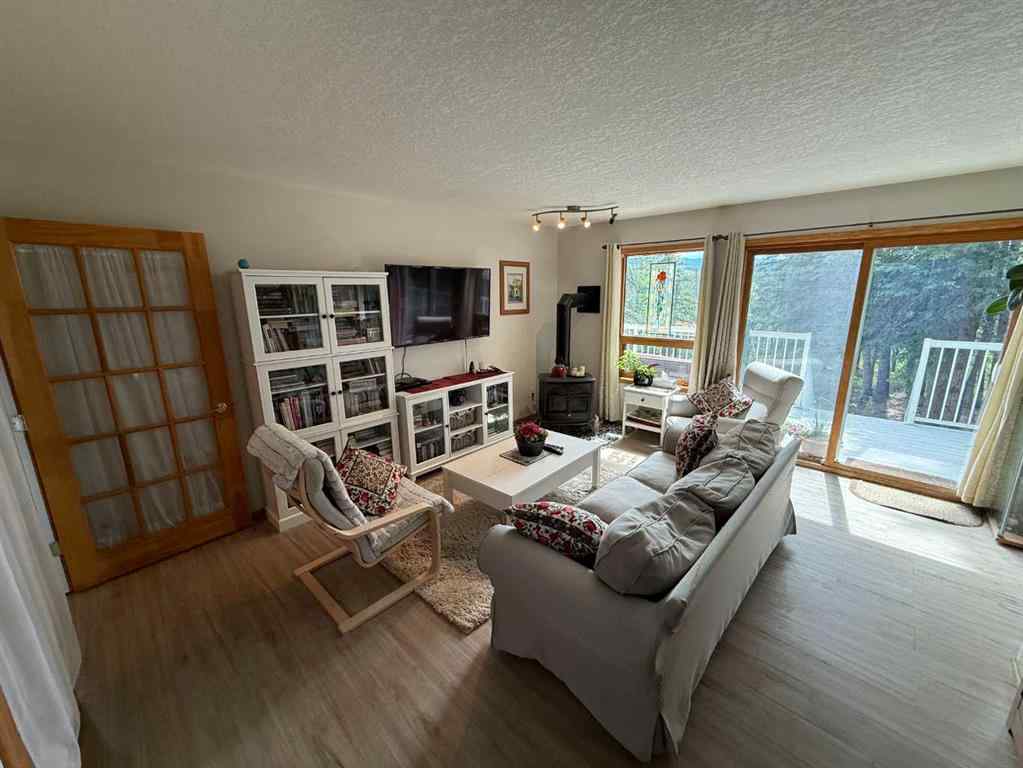 MLS® A2238633 - 50519 Highway 16 E   in NONE Rural Yellowhead County, Residential