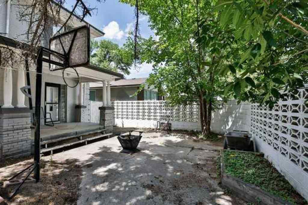 MLS® A2238640 - 5202 52 Street  in NONE Taber, Residential