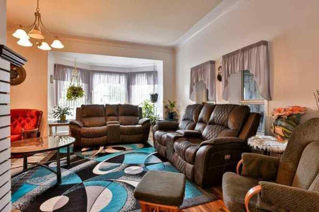 MLS® A2238640 - 5202 52 Street  in NONE Taber, Residential