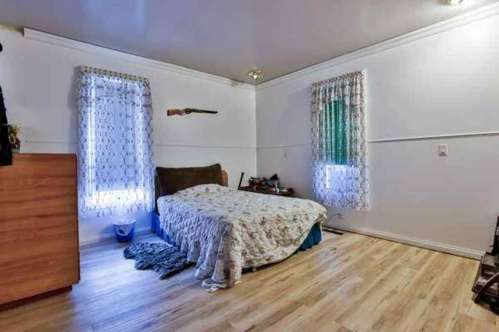 MLS® A2238640 - 5202 52 Street  in NONE Taber, Residential