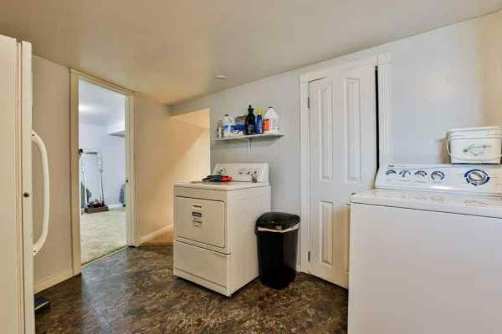 MLS® A2238640 - 5202 52 Street  in NONE Taber, Residential