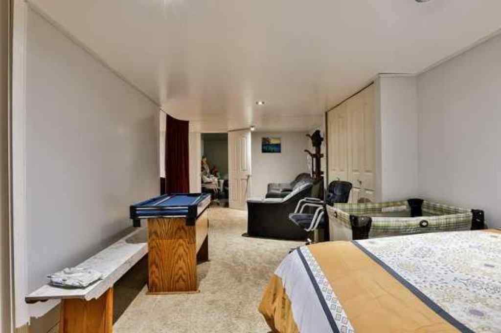MLS® A2238640 - 5202 52 Street  in NONE Taber, Residential